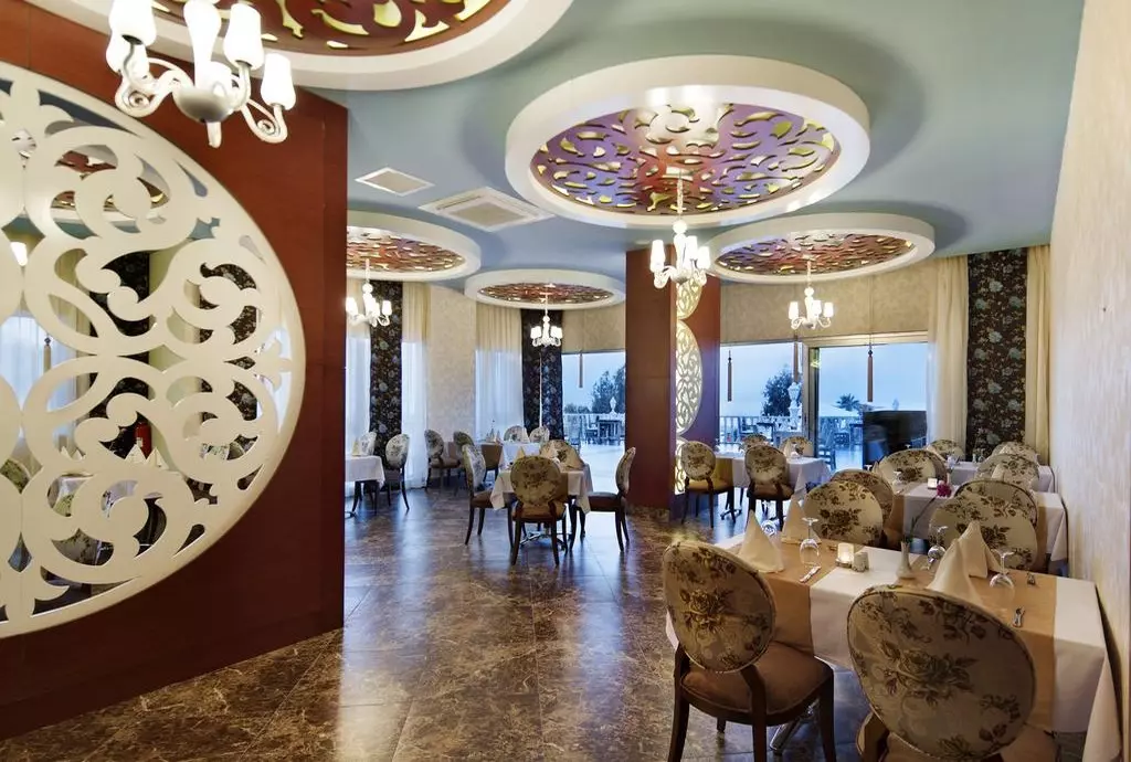 hotel justiniano deluxe alanya_shabavizparvaz_12.jpg
